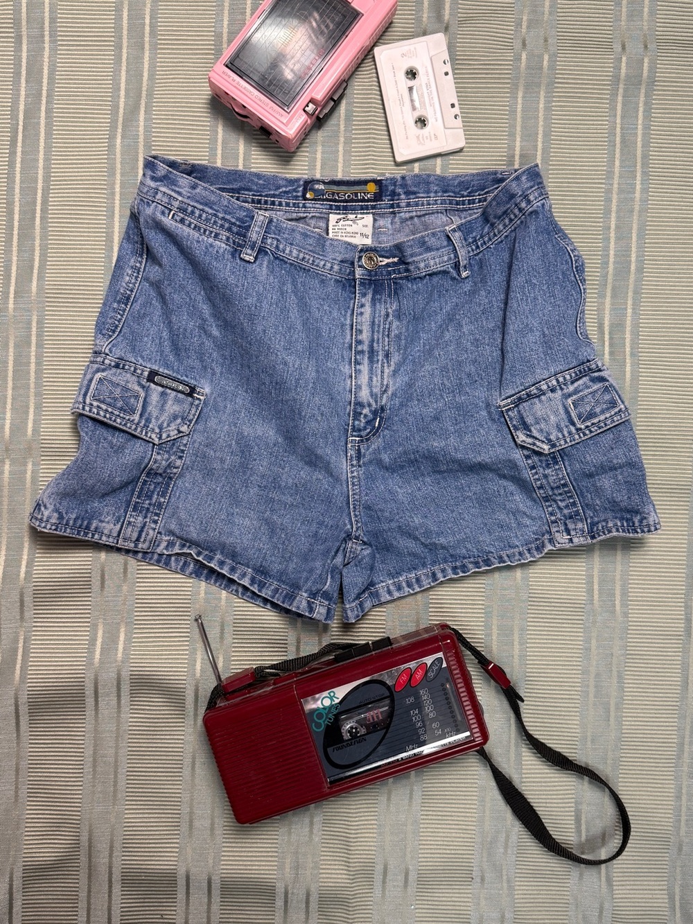 Vintage High-Rise Denim Cargo Shorts - Light Blue